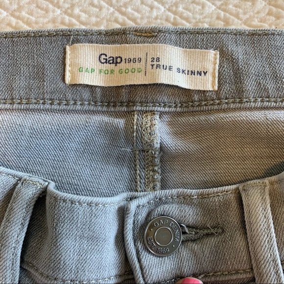 Gap Skinny Jeans - Sz 27 Soft Grey Color - Picture 3 of 6